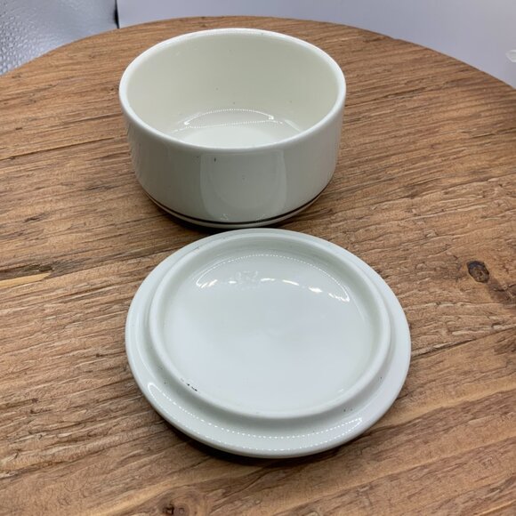 Villeroy and Boch Vintage German Myrtillus Porcelain Berries Trinket Box - Picture 5 of 7